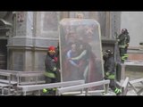 Camerino (MC) - Terremoto, recupero tele in chiesa Santa Maria (15.02.17)