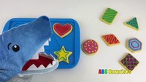 PET SHARK Eats Cookies Learn Shapes with Baking Cookies Toy Playset for Kids ABC Surprises-Ezp