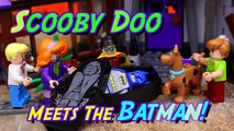 Scooby Doo Lego Mystery Mansion Finds Robin and Batman Legos with Shaggy Freddy Daphne and Velma-3i