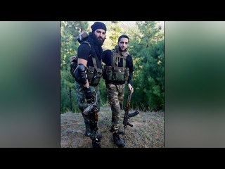 Burhan Wani is dead, thousands gather for funeral | वनइंडिया हिन्दी