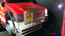 COLLECTION OF FAST LANE MIGHTY MACHINES - CITY VEHICLES COLOR CHANGING FIREFIGHTERS AMBULANCE POLICE-SIE4r