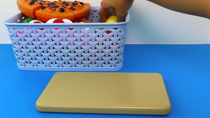 Pizza Cuttin Food VELCRO Cooking Toys For Children w_ M&Ms Vegetables & Fruits!-_G