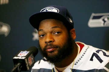 Michael Bennett pledges to donate 2017 endorsement money