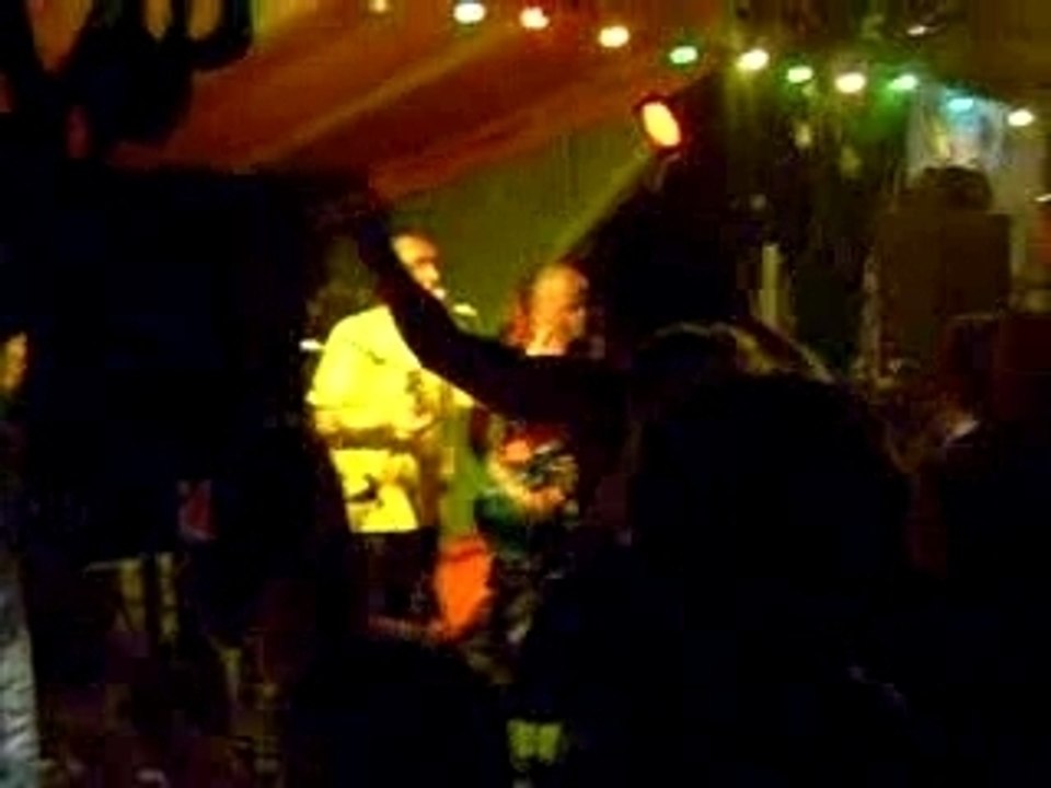 Freaks Market et Les Ramoneurs De Menhirs