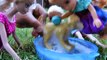 Muddy Puppy! ELSA & ANNA toddlers give their Puppy a Bath - Soap Bubbles Foam Dirty Play in Mud-ATIxfRW