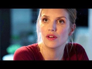 "Je suis nulle au lit" A COUP SUR Extrait du Film # 1