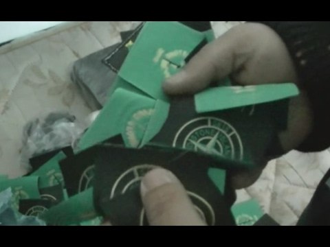 Roma - Contraffazione, sequestrati al Pigneto prodotti falsi (11.02.17)