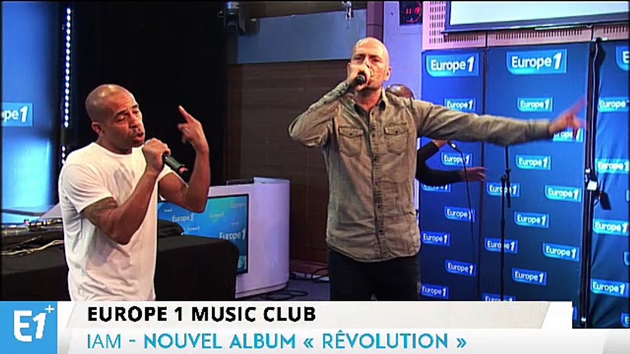 IAM chante en live "Grands rêves, grandes boîtes", extrait de l'album "Rêvolution"