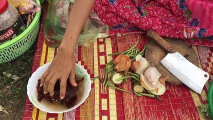 village food factory - how to curry chicken   Asian food