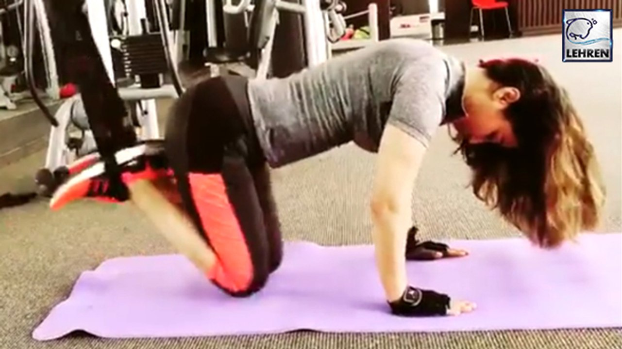 Hina Khan's Intense Workout In Gym VIDEO