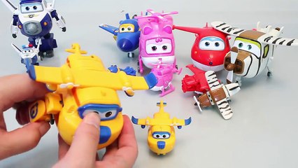 Легковые автомобили Самолеты робот Супер большой такси Игрушки трансформатор крылья сезон Получить в и выйти Pororo Супер Винкс игрушка самолет