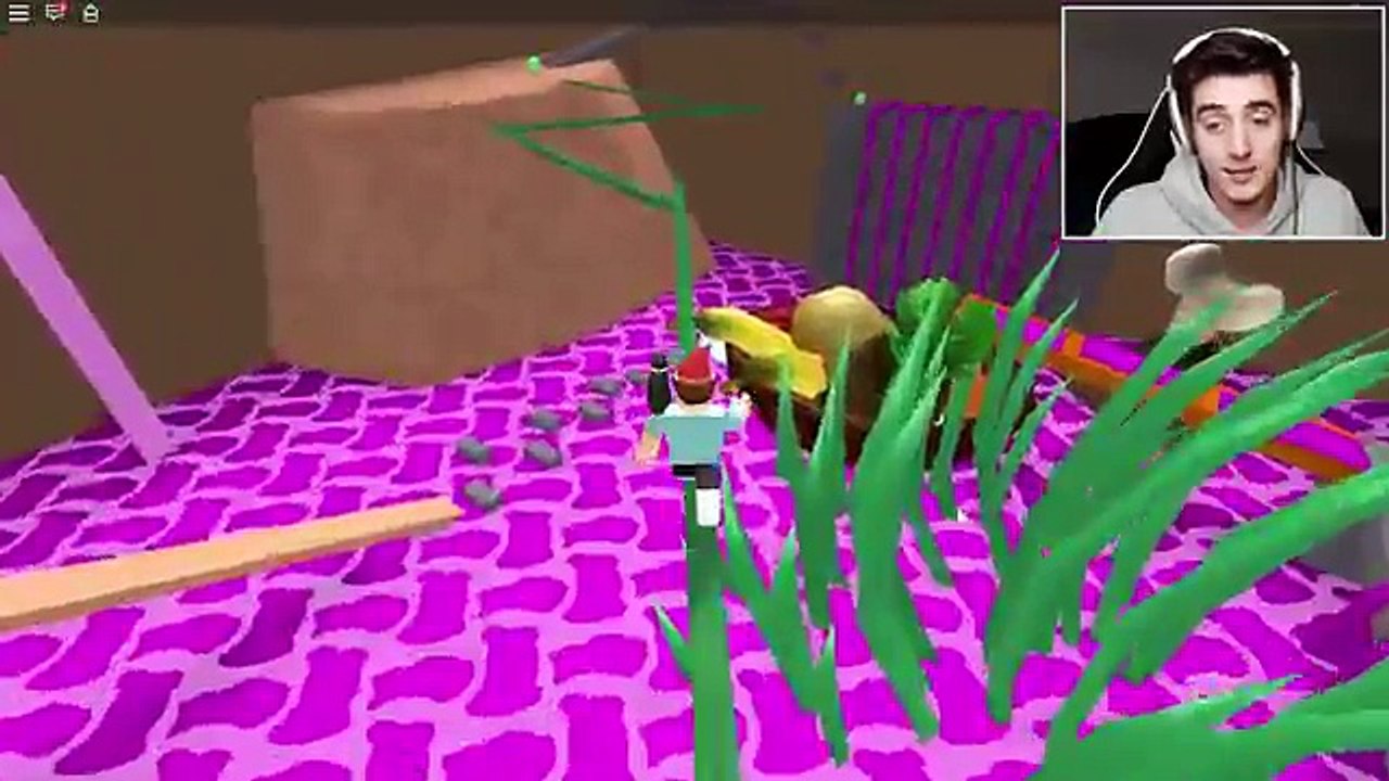 CLIMBING MR TREE IN ROBLOX
