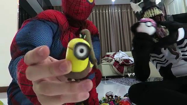 Venom KILLS Spiderman ! w/ Hulk Vs Joker Death Battle superhero in real life Superheroes m