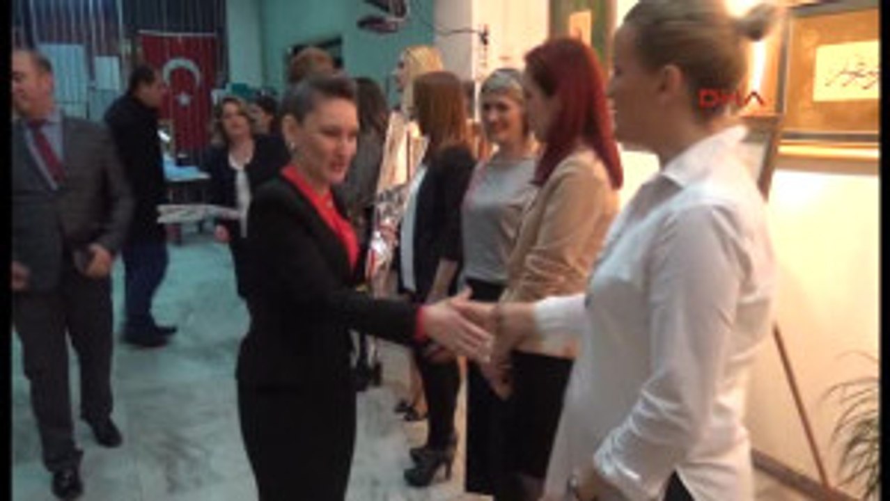 Kosova Demokratik Türk Partisi, '4 Kadın 4 Profil' Panel Düzenledi