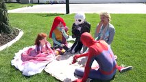 Человек-паук и Эльза отвечает Джек король Тыкв Вт Принцесса Елена из Avalor супергероев в р