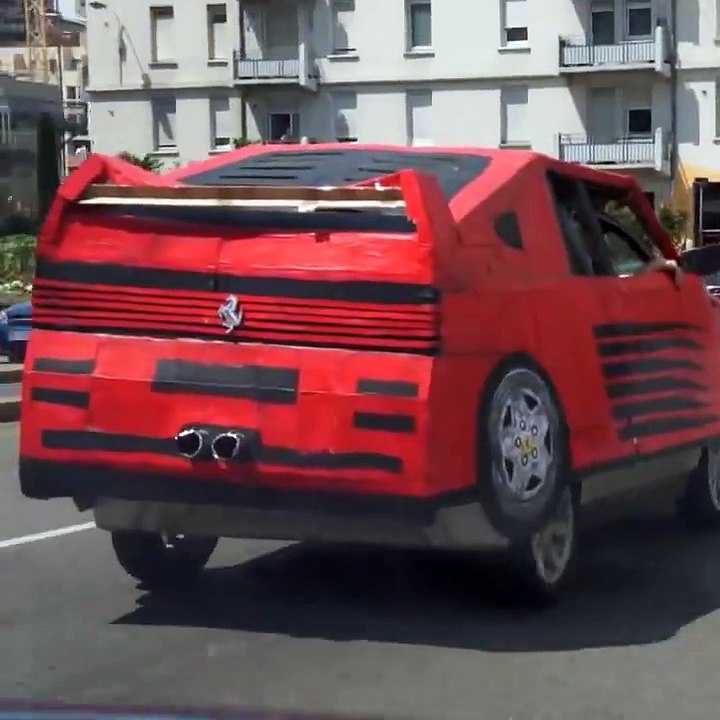 Il réalise enfin son rêve de rouler en Ferrari… mais c’est pas joli joli !