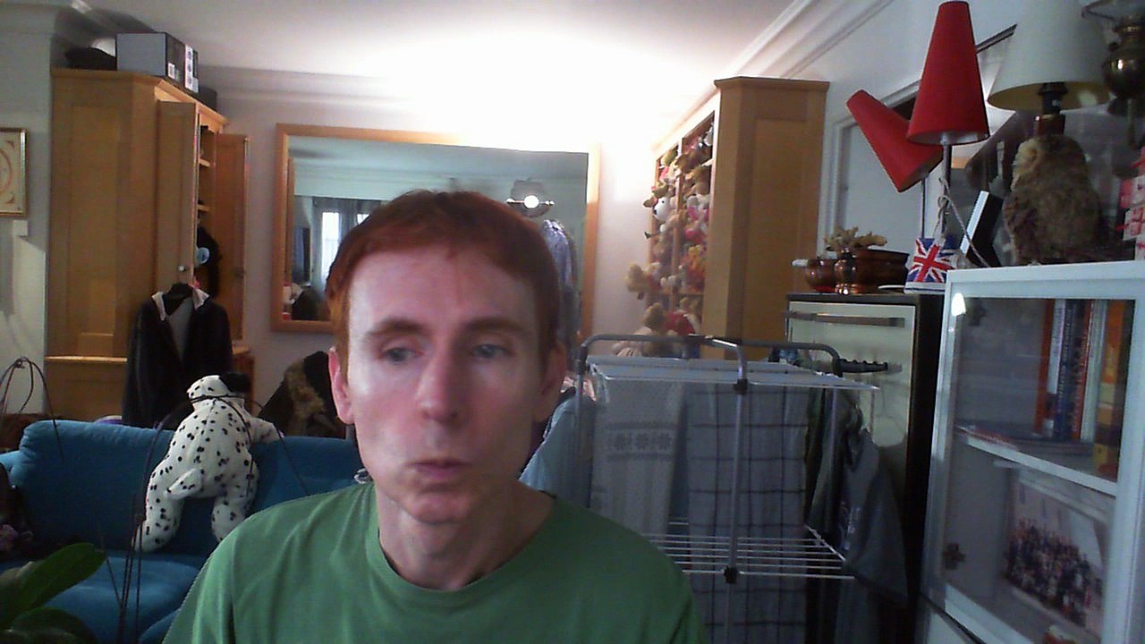 Wiwi égratigne "la mémoire et la mer" de Léo Ferré