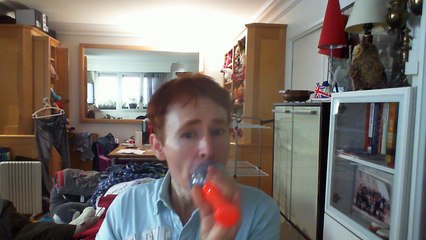 Wiwi égratigne "toi et moi" de Salatiel