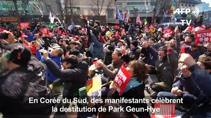 Des Sud-Coréens célèbrent la destitution de la présidente