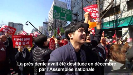 Des Sud-Coréens célèbrent la destitution de la présidente