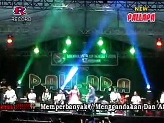 Ngelali Devi Aldiva New Pallapa Live Wates Tanjung Wringin anom Gresik 2015