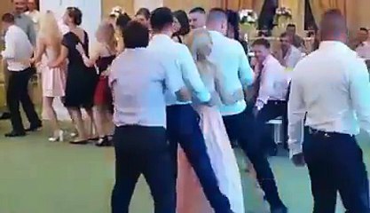 penguen dansı yeni trend,en komik videolar 2016