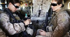 ABD: Erkek Askerler Kadın Askerlerin Çıplak Fotoğraflarını Sızdırdı