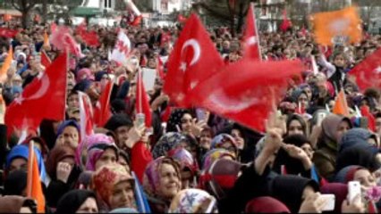 Başbakan Yıldırım: "Maşallah 'Çarşı Her Şeye Karşı' Diyorlar ya Bunlar Onları da Geçti.