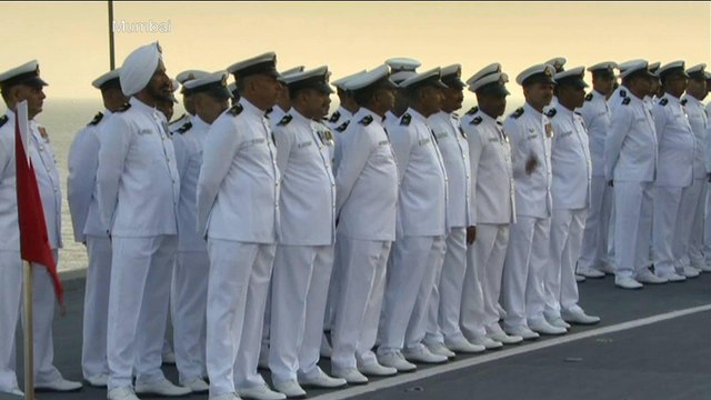 INS Viraat: World’s oldest aircraft carrier decommissioned