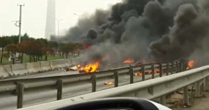 Helikopter Faciası Sonrası Beylikdüzü'nde D 100 Trafiğe Açıldı