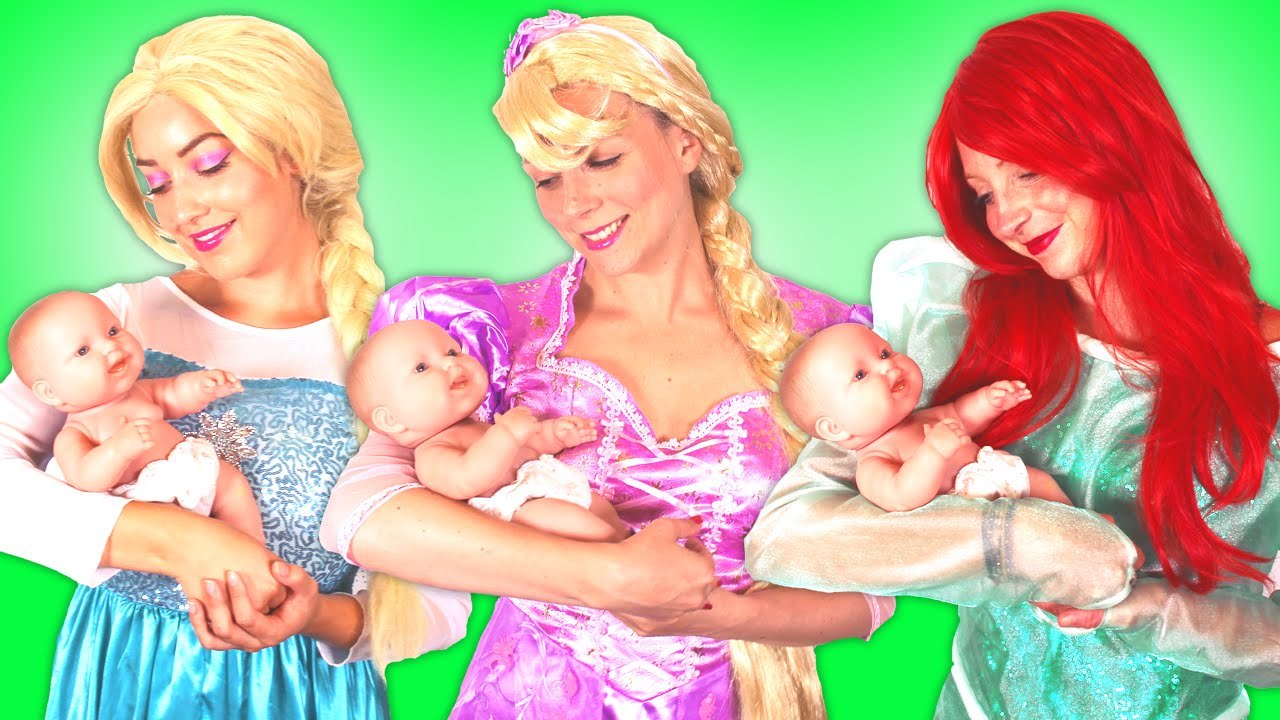 Spiderman, Frozen Elsa & BABIES! w_ Pink Spidergirl, Joker, Maleficent, Catwoman! Superhero Fun -)