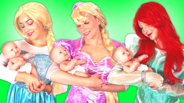 Spiderman, Frozen Elsa & BABIES! w_ Pink Spidergirl, Joker, Maleficent, Catwoman! Superhero Fun -)