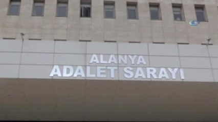 2 Kız Öğrencisine Cinsel İstismarda Bulunan Öğretmene 31 Yıl 3 Ay Hapis