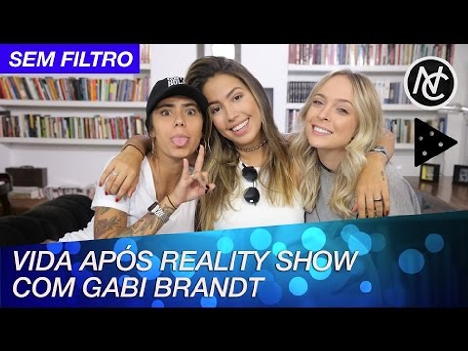 GABI BRANDT: DE FÉRIAS COM O EX E "AQUELA" CENA