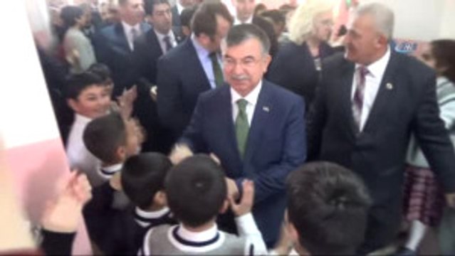 Milli Eğitim Bakanı Yılmaz: Evlatlarımızın İyi Eğitim Almasını İstiyoruz
