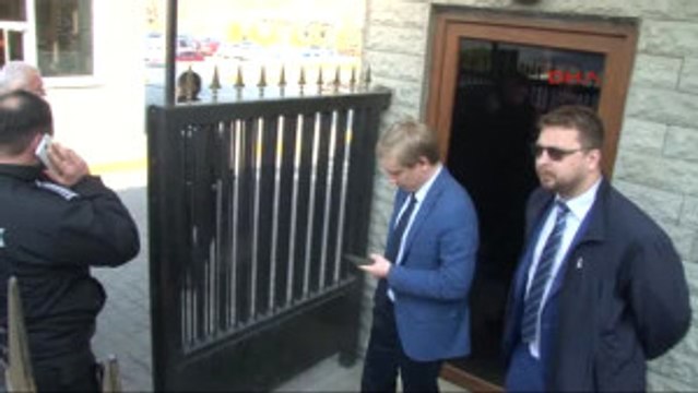 Helikopter Kazasında Ölenlerin Yakınları Teşhis Için Adli Tıp'a Geldi