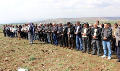 Siverek'te Mahalleli Yağmur Duasına Çıktı