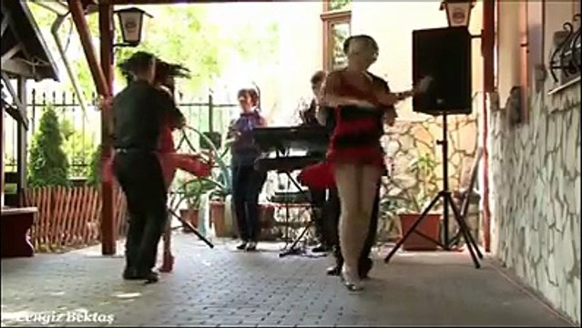 Müthiş Güzel Bir Müzik Dinlermisiniz...