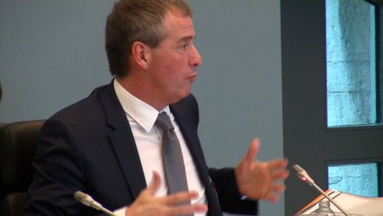 Stéphane Moreau détaille tous ses mandats