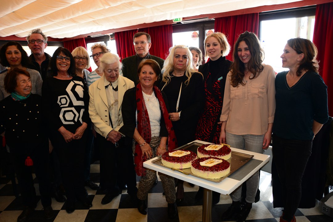 Journée Droits des Femmes Var-Dialogue Mars 2017 - Video Travelling - 1080p