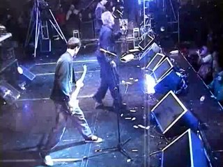 The Offspring - All I want - live from the Huck it DVD