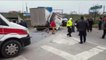 Tuzla'da Virajı Alamayan İşçi Servisi Tıra Çarptı: 4'ü Ağır 27 Yaralı