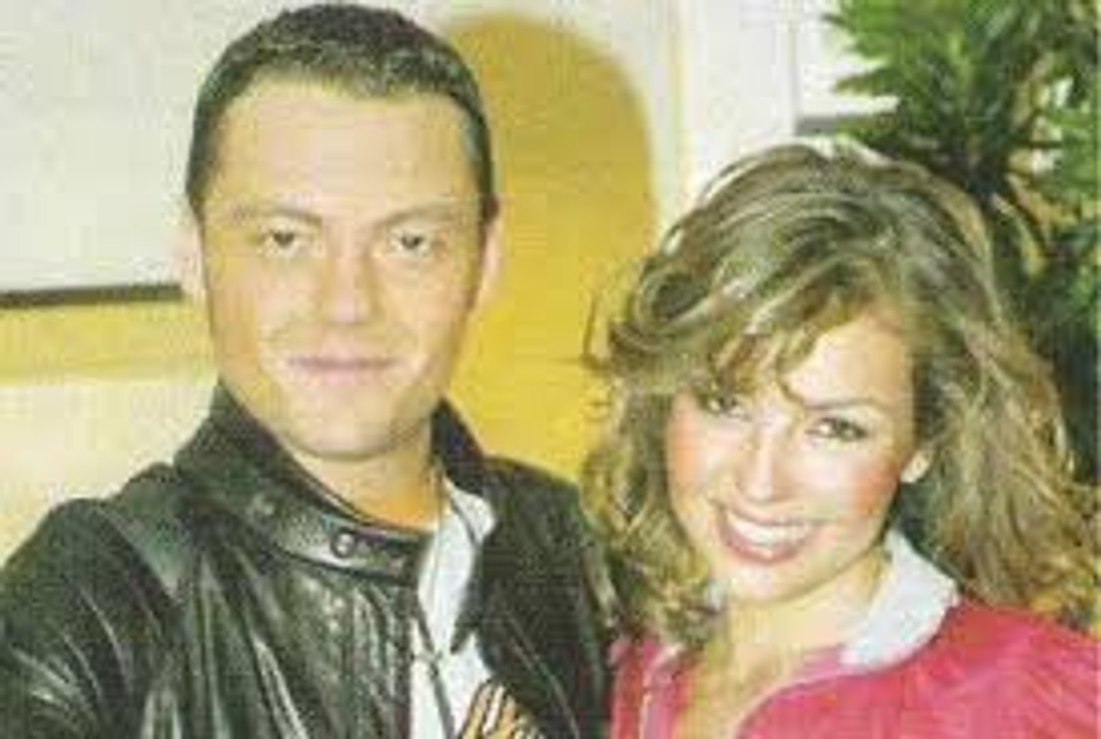 ⁣Celebrities Talk About Thalia.
