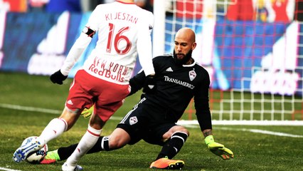 WATCH: Tim Howard's highlight reel saves vs. former club NY Red Bulls