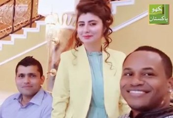See What Najiba Faiz Doing with Foriegn players In Zalmi Team Dinner