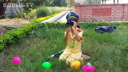 Snow White Baby Rescued by Spiderbaby! w/ Joker, Police, Spiderman, Frozen Elsa, Snow whit