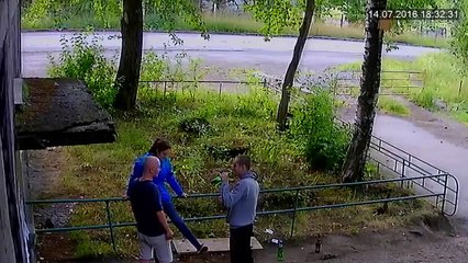 Тагил рулит. Девушка попросила кавалеров сломать ей ногу