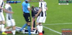 Sami Khedira Gets Injured - Juventus vs AC Milan - Serie A - 10/03/2017