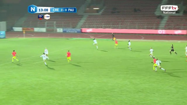 Belle action mais position de hors jeu