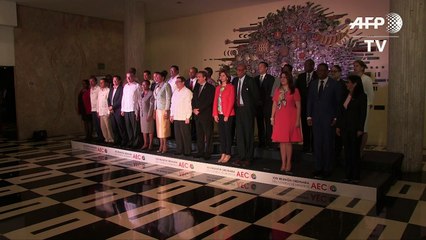 Cuba expresa solidaridad a México ante muro de EEUU